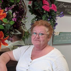 Meet your Posher, Denise